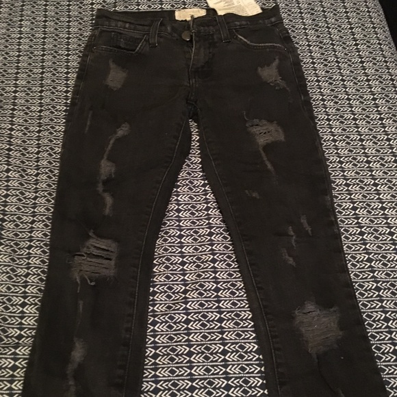 Denim - Current Elliot’s black